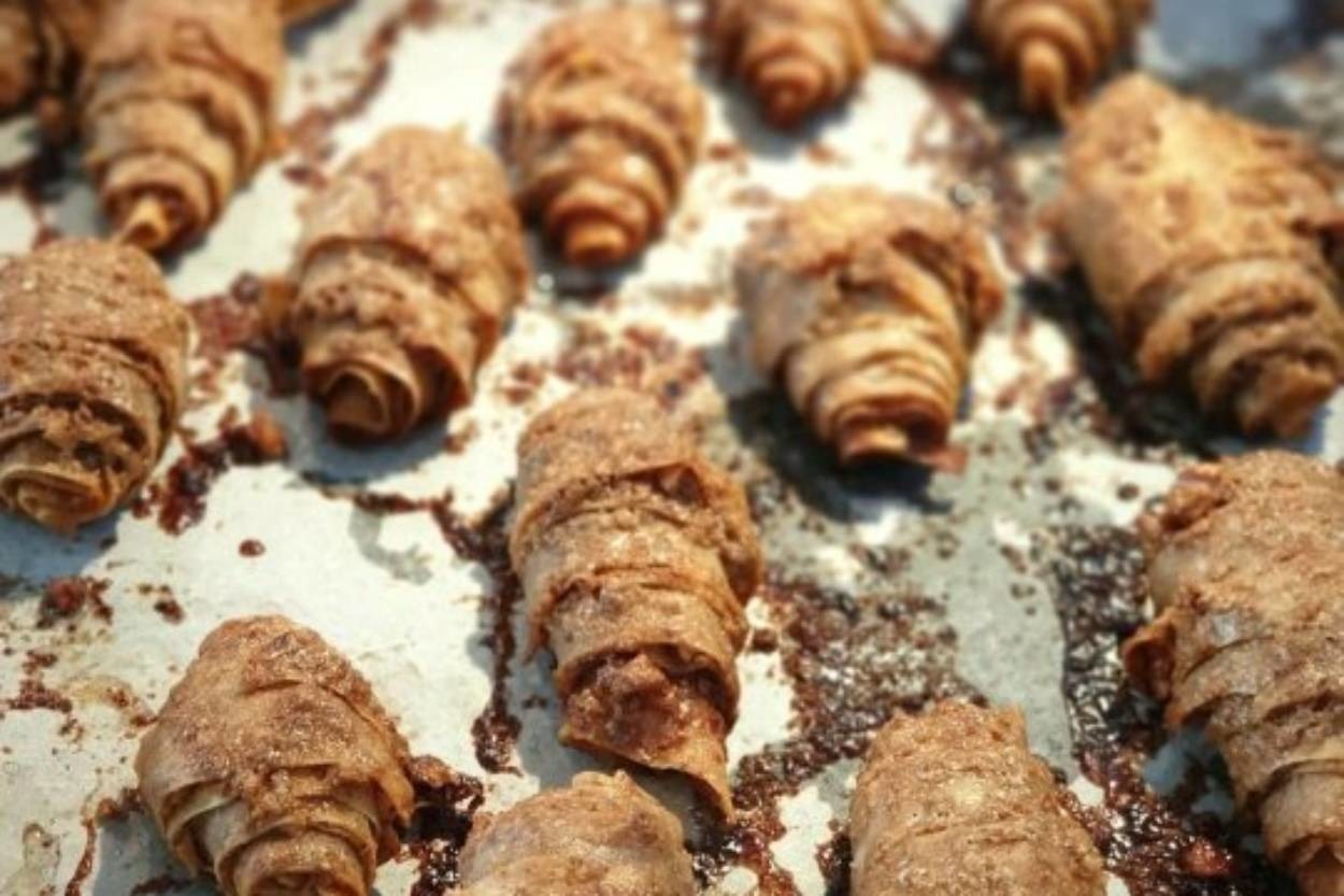 Farklı Lezzet: Haşhaşlı Çıtır Börek
