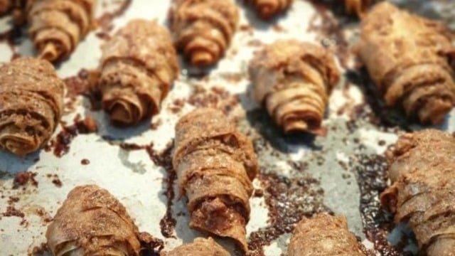 Farklı Lezzet: Haşhaşlı Çıtır Börek