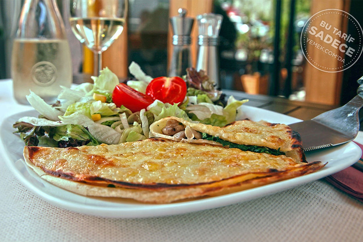 Crepe & Fondue'den: Kremalı Ispanaklı Krep