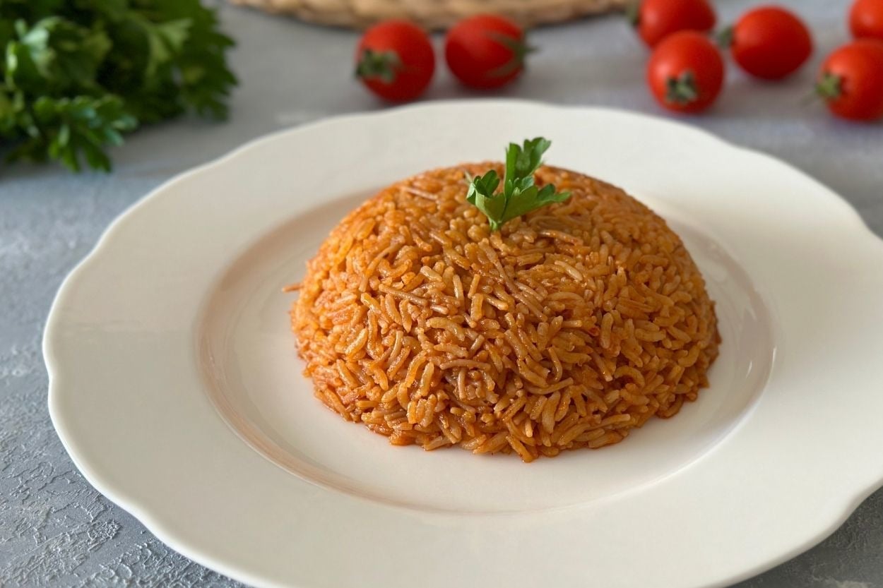 Tel Şehriyeli, Tam Kıvamında: Salçalı Pilav