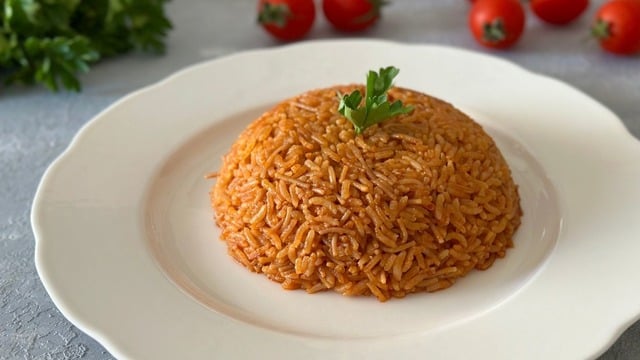 Tel Şehriyeli, Tam Kıvamında: Salçalı Pilav
