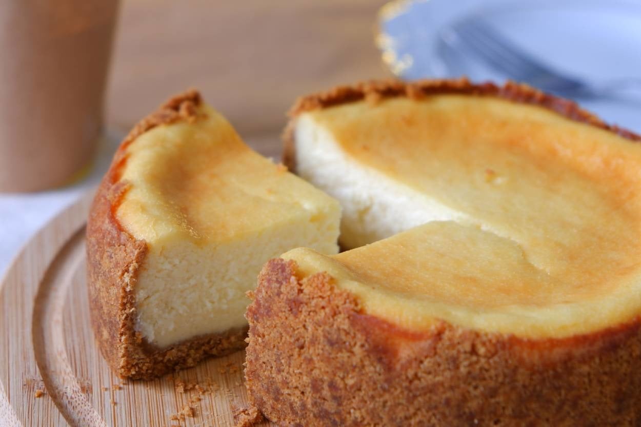 Yapamayan Kalmasın: Basit Cheesecake
