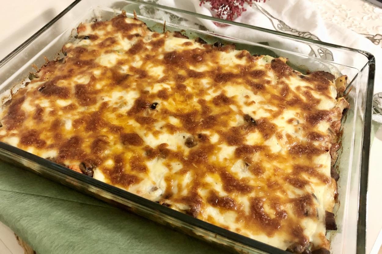 Sebze ve Etin Uyumu: Beşamel Soslu Sultan Kebabı