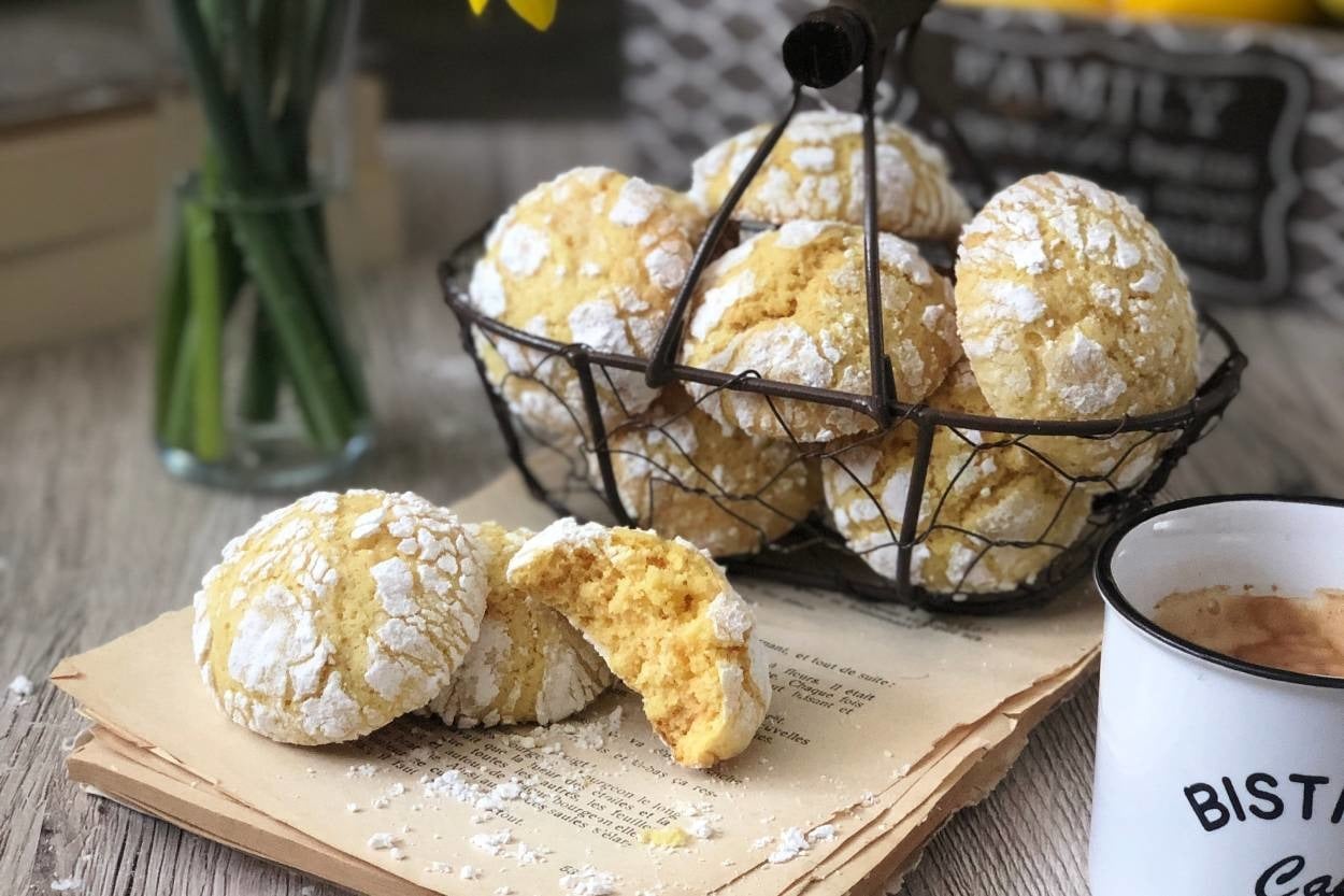 Aroması ve Kıvamıyla: Limonlu Çatlak Kurabiye