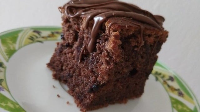 Lezzeti Bademde: Kakaolu Badem Kek