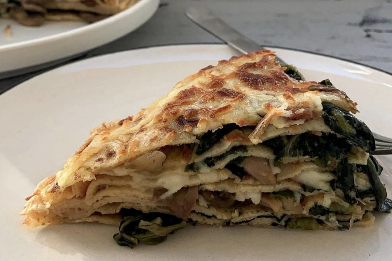 Kat Kat Lezzet: Ispanaklı ve Mantarlı Krep