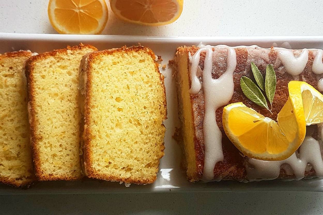 Enfes Dokusuyla: Limonlu Yumuşak Kek