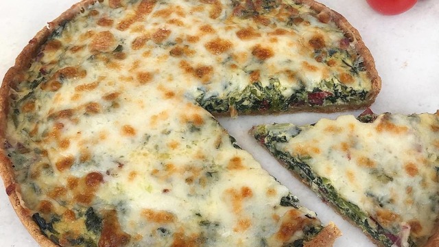 Kıyır Hamuruyla: Ispanaklı Kiş
