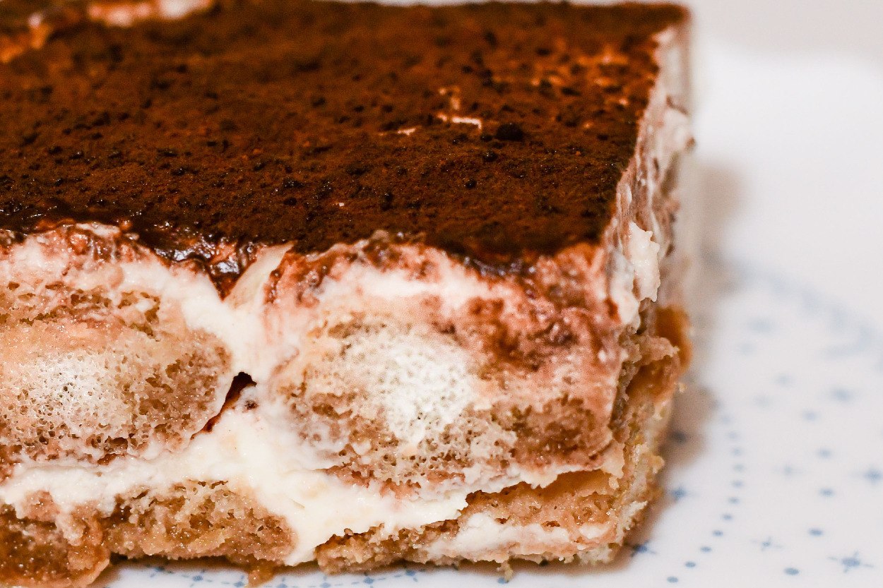Orijinaline Çok Yakın: Yumurtasız Tiramisu