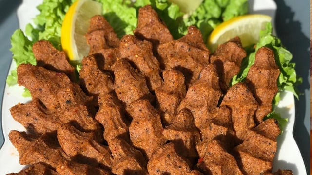 Evde de Enfes Olur: Etsiz Çiğ Köfte