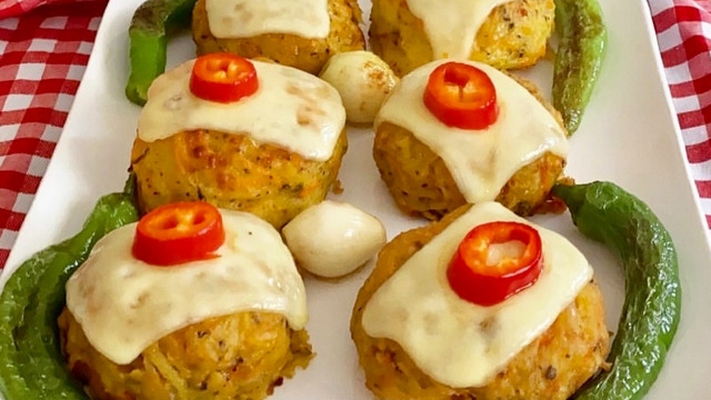 Lezzeti Uçurur: Patates Kaplamalı Köfte