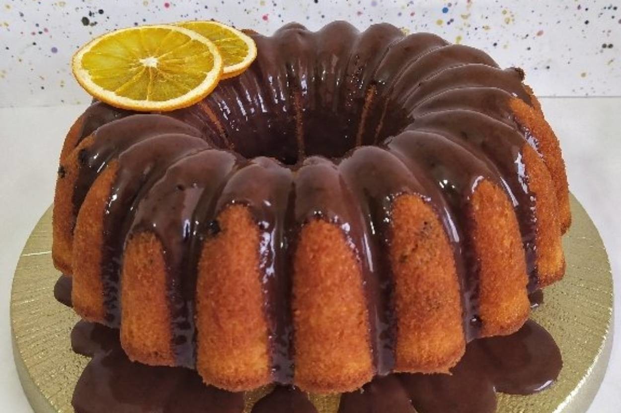 Evler Mis Kokacak: Portakallı Çikolatalı Kek