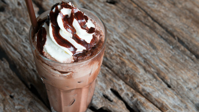 Çikolatalı ve Pratik: Milkshake