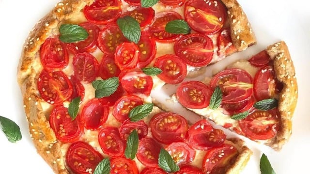 Mutlaka Deneyin: Domatesli Galette