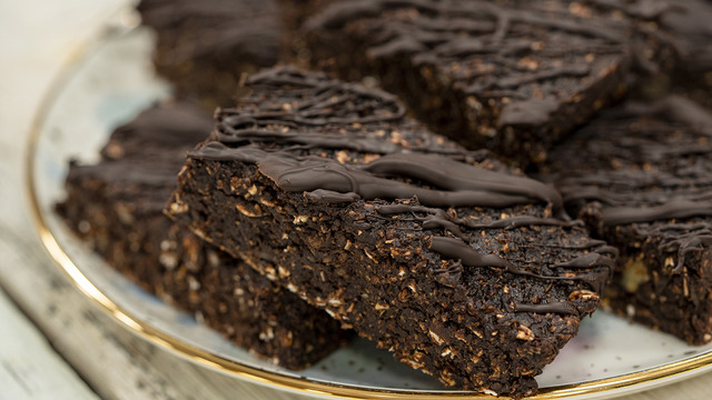 Pişirmeden Hazırlanan: Mercimek Brownie