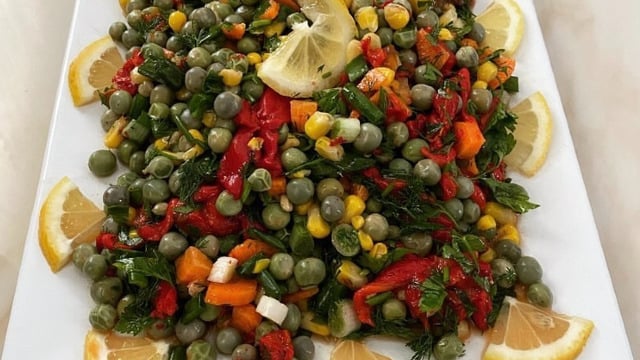 Besleyici ve Leziz: Bezelye Salatası