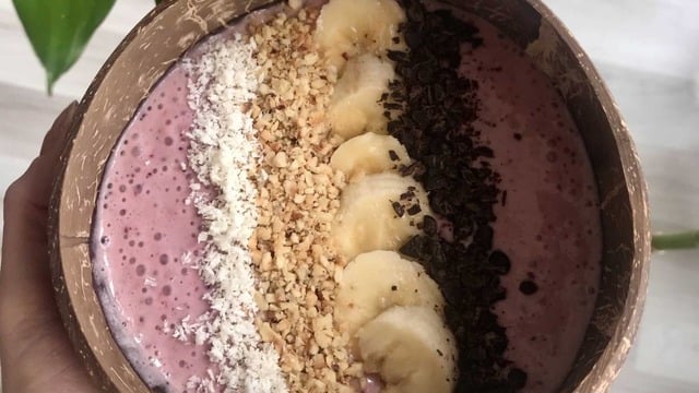 Rengiyle Mest Eden: Smoothie Bowl