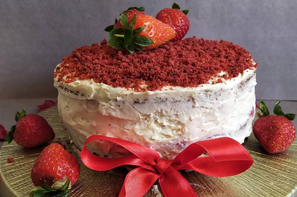 Parmakları Yedirir: Red Velvet Cake