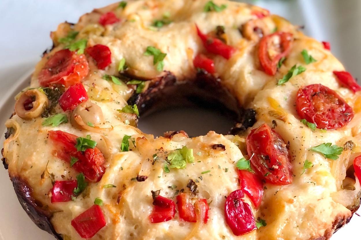 Pizza Tadında: Sebzeli Çiçek Açma