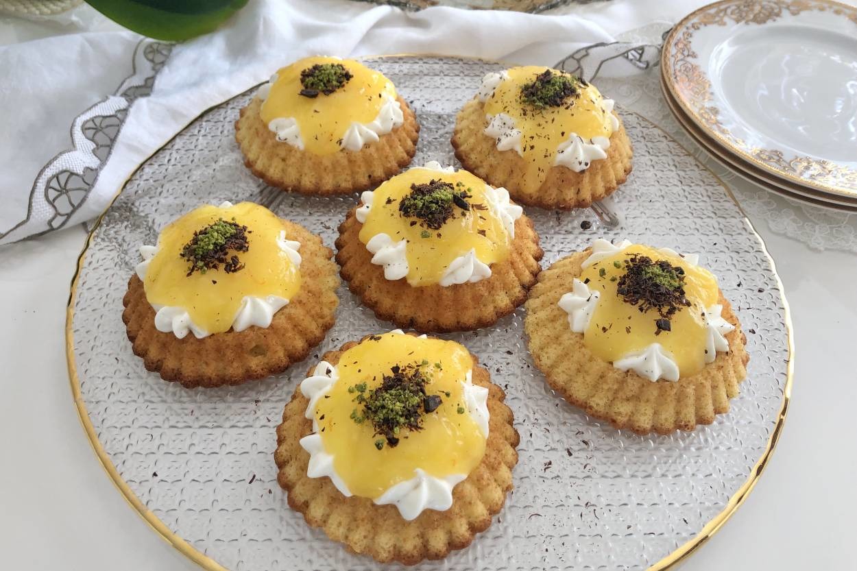 Porsiyonluk Lezzet: Portakallı Mini Tart Kek