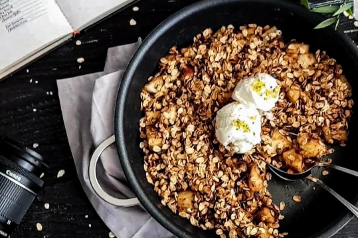 Pratik ve Doyurucu: Elmalı Crumble