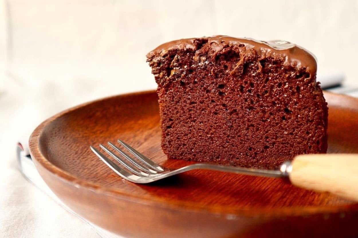 Şık Görünümüyle: Yumuşacık Castella Kek