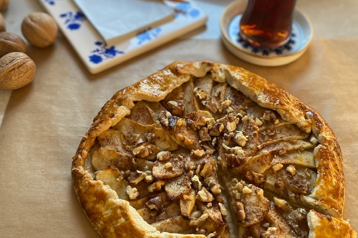 Kıtır Hamurlu: Tahinli Elmalı Galette