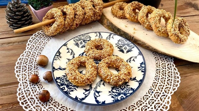 Pastanedekini Aratmayan: Kandil Simidi