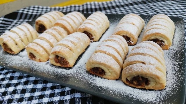 Tam Ölçülü: Porsiyonluk Elmalı Turta