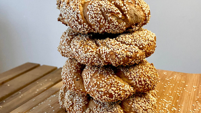Kahvaltıya Misafir: Tam Buğday Unlu Simit