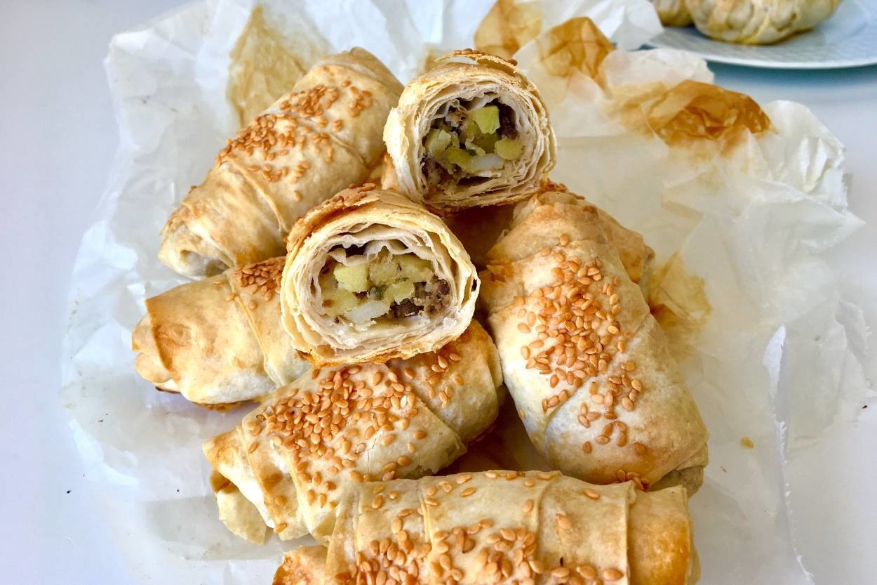Kat Kat Kabaran: Kıymalı Patatesli Börek