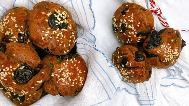 Beyaz Un Kullanmadan: Zeytinli Fit Poğaça