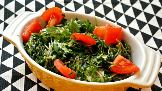 Mis Gibi Kokusuyla: Zahter Salatası