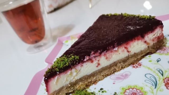 Davet Sofralarına: Vişneli Cheesecake