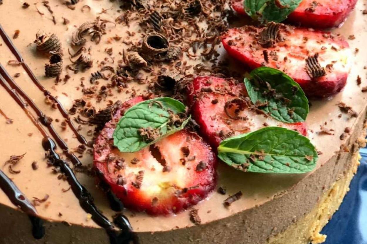 Pişirme Derdi de Yok: Rafine Şekersiz Çikolatalı Cheesecake