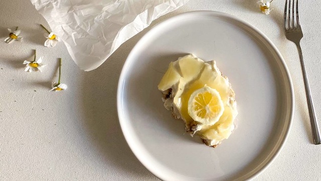 En Hafifinden Pişmeyen: Limonlu Raw Cheesecake