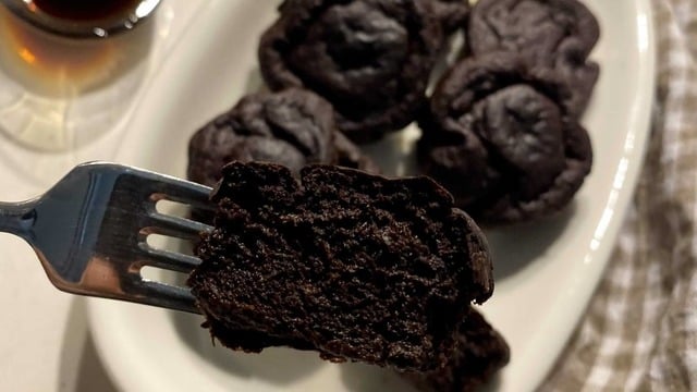 Klasik Lezzet: Unsuz ve Şekersiz Muzlu Muffin