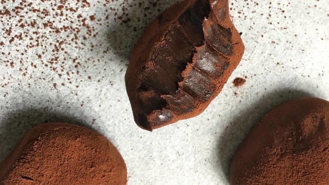 Tek Lokmalık Lezzet Patlaması: Çikolatalı Truff