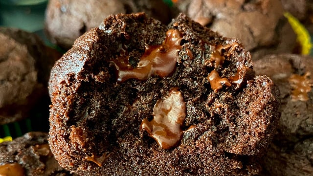 En Pratiğinden: Bol Çikolatalı Muffin
