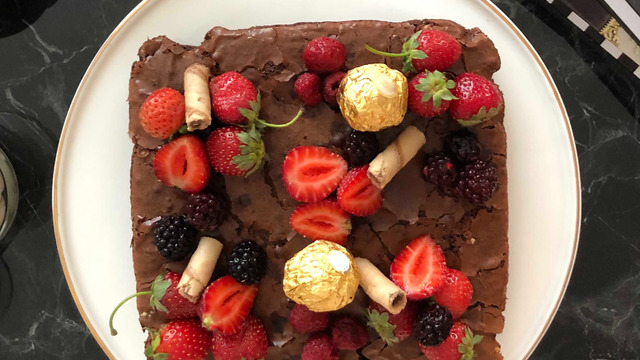 Her Lokması Çikolataya Doyurur: Kolay Çikolatalı Brownie