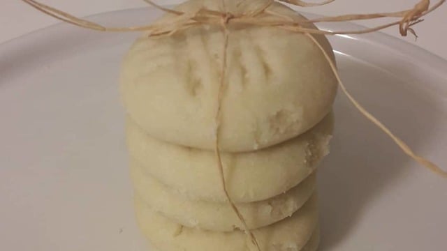 Kolayca Hazırlanan: 3 Malzemeli Un kurabiyesi