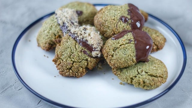 Enfes Görünümüyle: Matcha Kurabiye