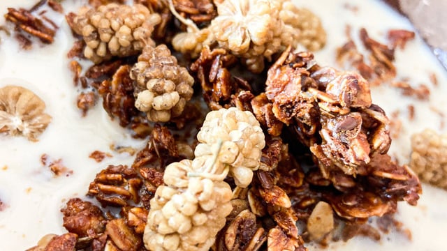 Zengin İçerikli: Ev Yapımı Granola