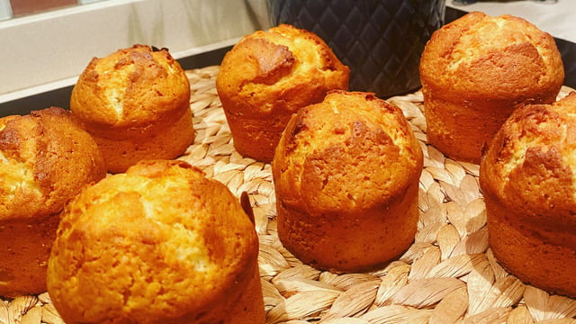 Bir Bardak Sütle: Sade Muffin