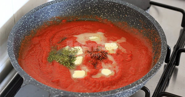 salca-soslu-cilbir-asama-7