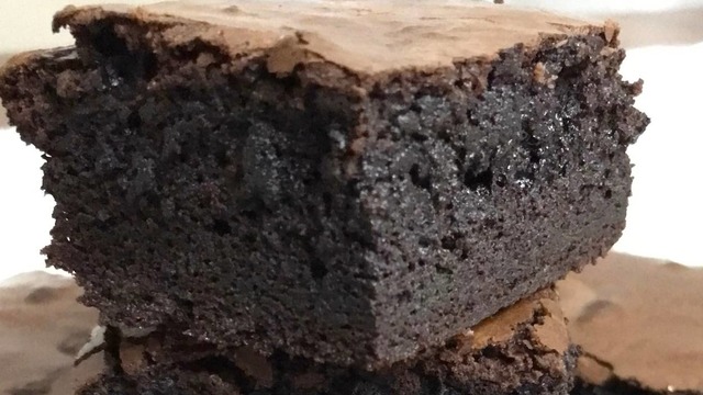 Enfes Görünümüyle: Çikolatalı Brownie