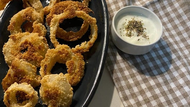 Yağda Kızarmayan: Yağsız Soğan Halkası