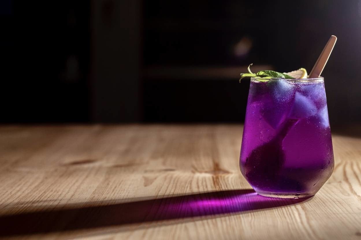 Rengarenk Soda Limon: Mavi Kelebek Çayı
