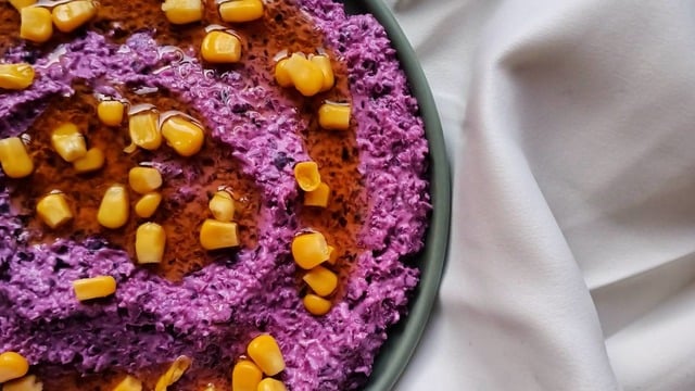 Enfes Yancı: Mor Meze