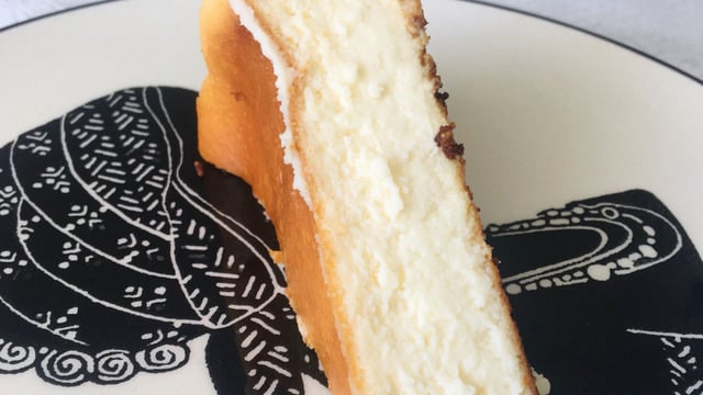Artmasın, Ziyan Olmasın: Az Porsiyonlu San Sebastian Cheesecake